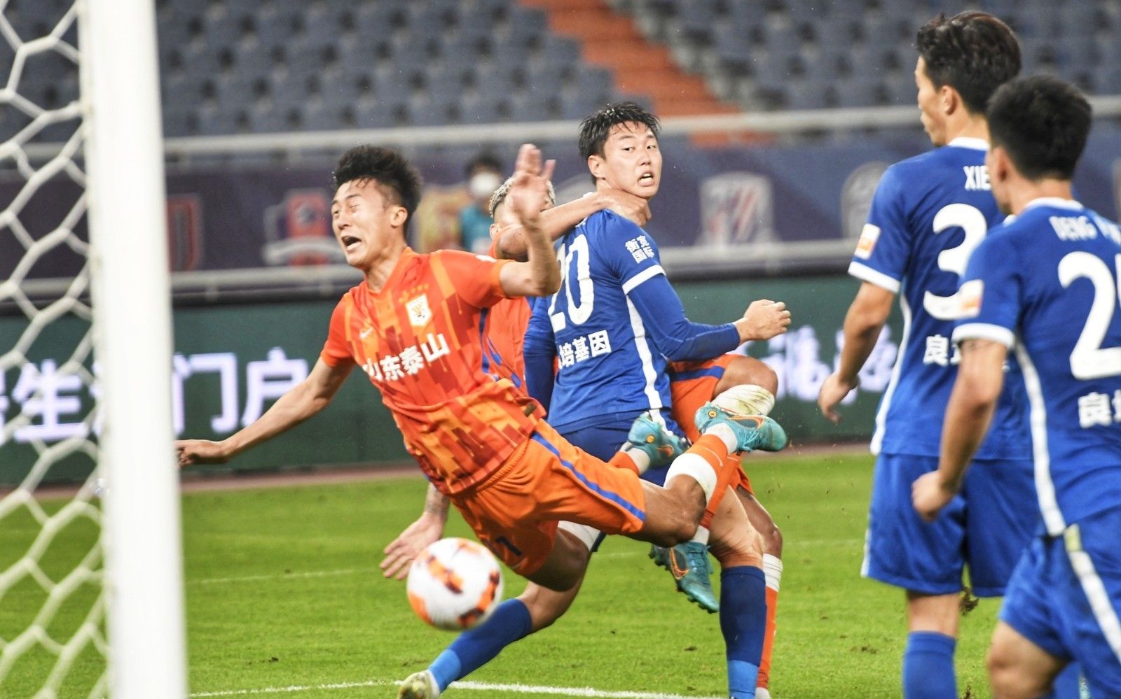 天空体育：那不勒斯希望引进马赛前锋格林伍德