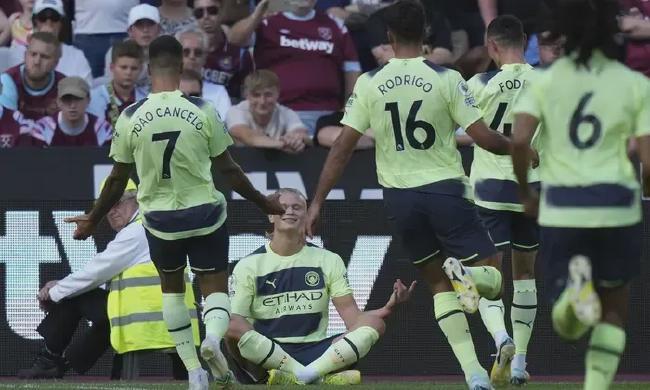 德科：梅西短暂回归？这不可能；还没和莱万谈续约的事