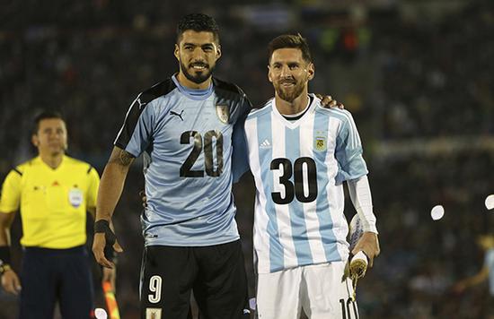 跟队记者：普利希奇将缺战拉齐奥；米兰夏窗问过马特塔但太贵