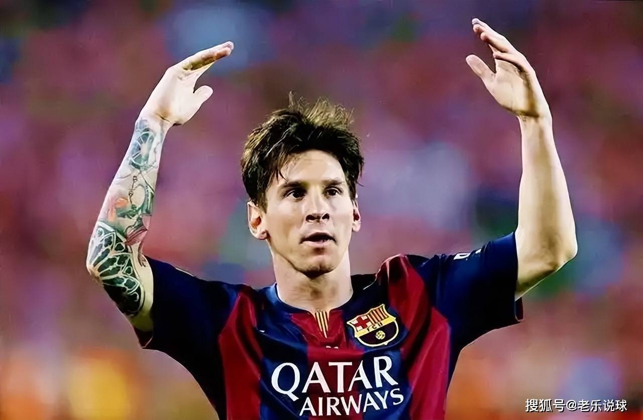 歌名应景，著名歌唱家波切利在世界杯抽签仪式演唱《今夜无人入眠》