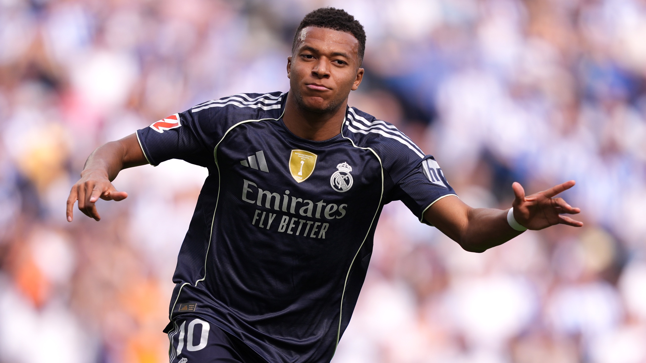 晚邮报：米兰vs科莫的海外赛已获得亚足联批准，尚待FIFA批准