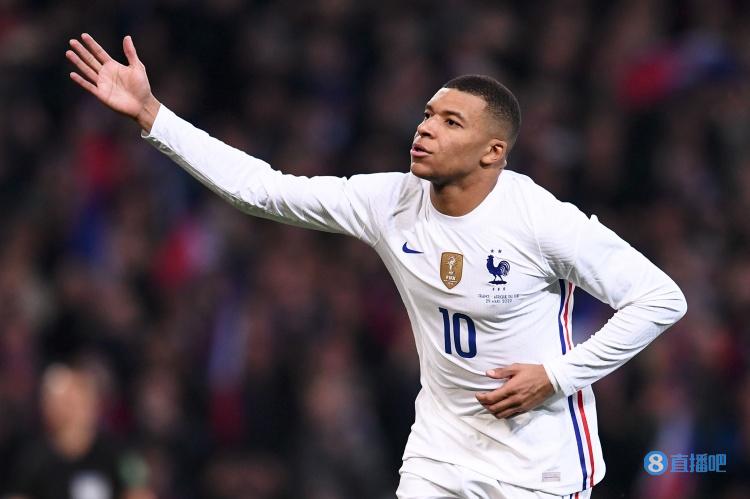 泰山功勋外援罗麦多重回省体，他曾在99年帮助球队夺得双冠王